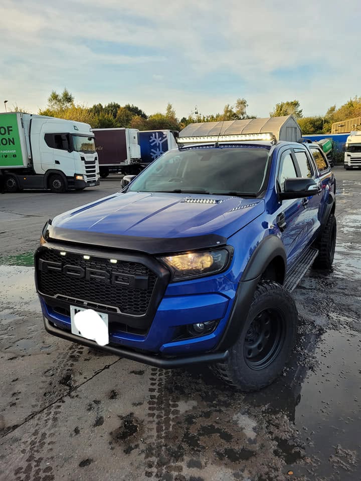Ford Ranger with roof-mounted LED light bar